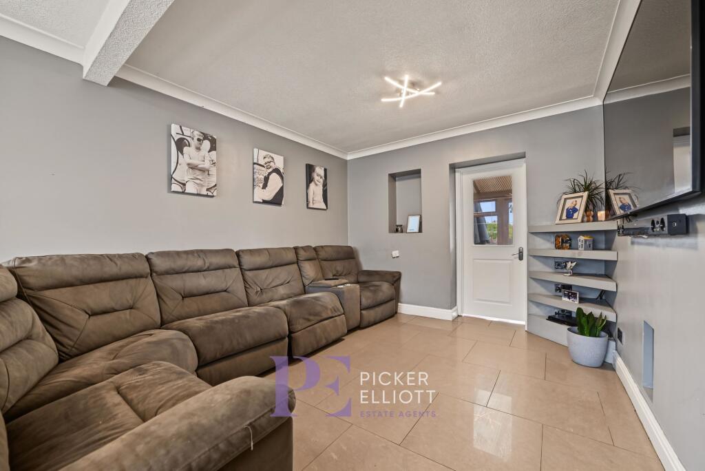 House in Hinckley and Bosworth, Sketchley, Burbage - View 5