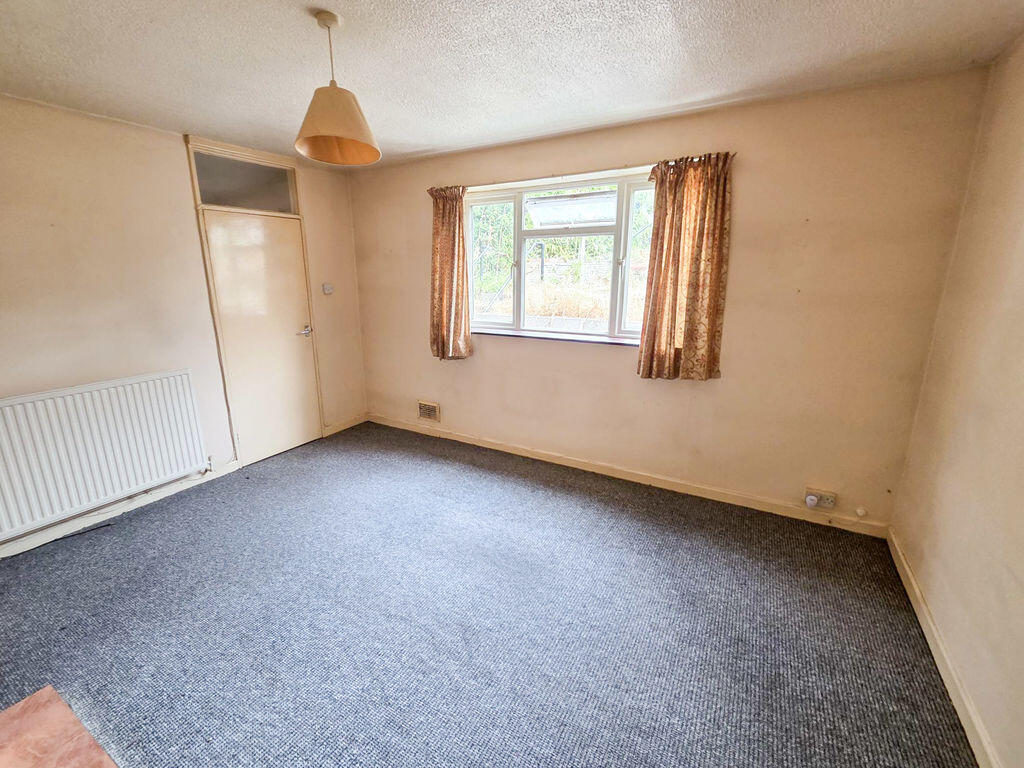 House in Cardiff, Gelligaer - View 4