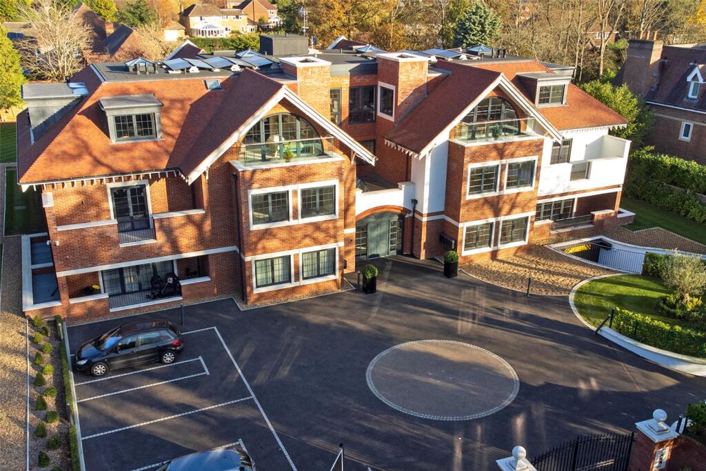 Main image of property: Wellington Court, 66 Penn Road, Beaconsfield, Buckinghamshire, HP9