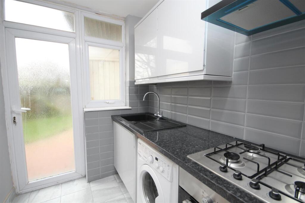 House in Coventry, Green Lane, Cheylesmore - More