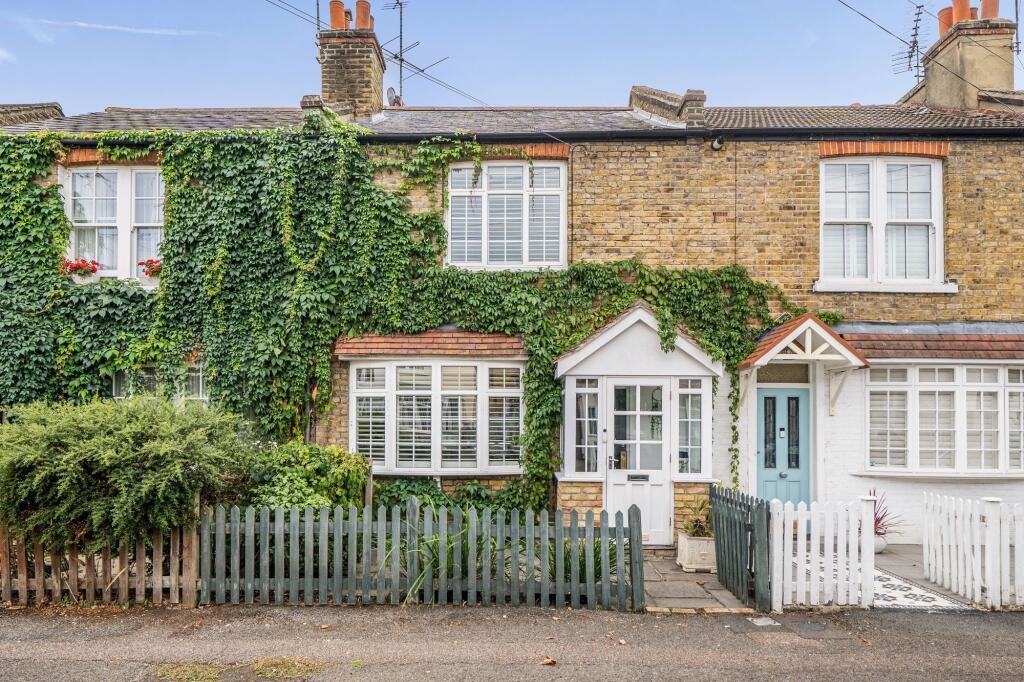 Main image of property: Kings Road, Long Ditton, KT6