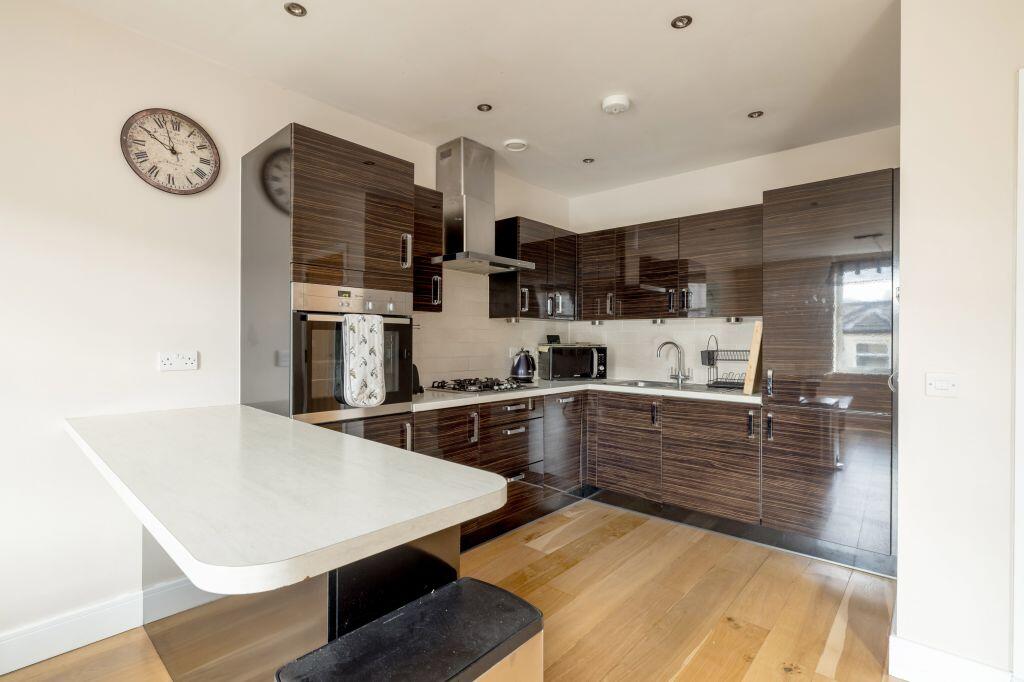 Apartment in Edinburgh - View 5