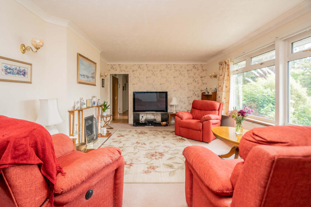 Elm Close, Newton Longville, Milton Keynes, MK17 photo 4