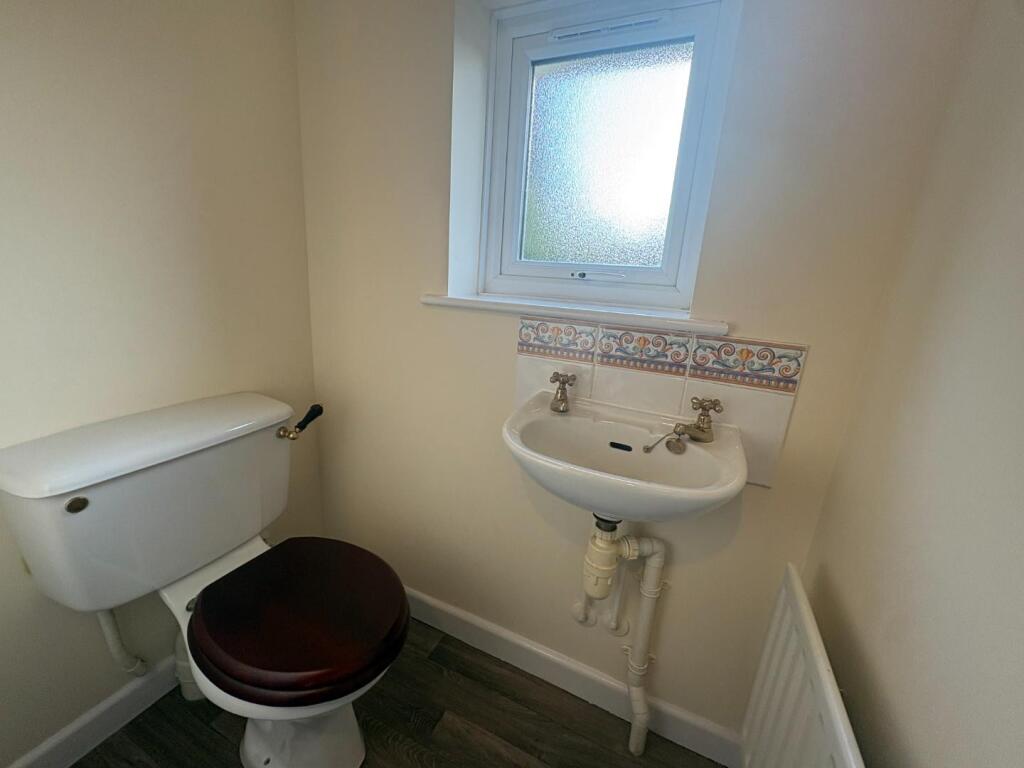 House in Bristol, Fishponds - More