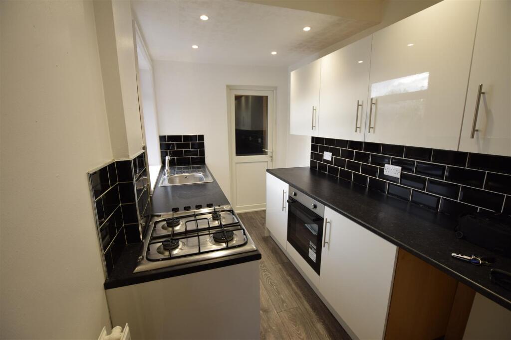 Priorsfield Road North, Radford, Coventry photo 4