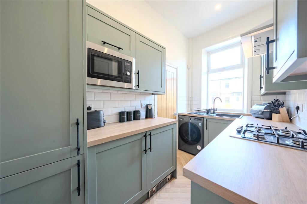 House in Pudsey, Stanningley - View 3