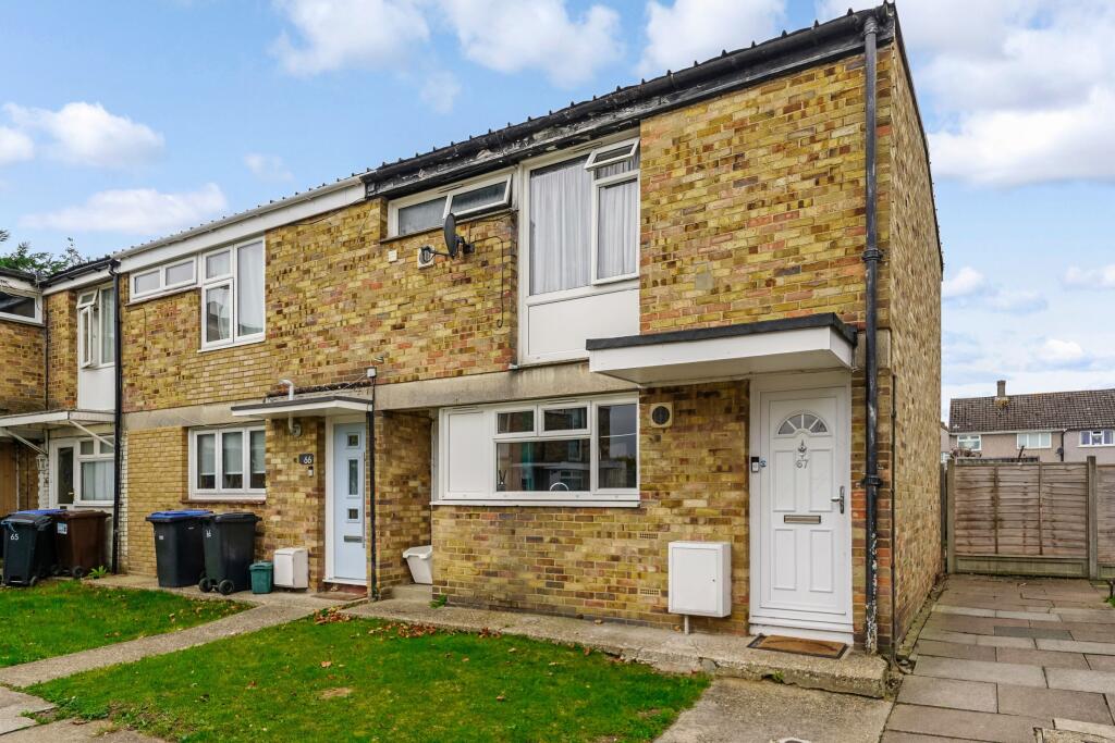 Main image of property: Spinning Wheel Mead, Harlow