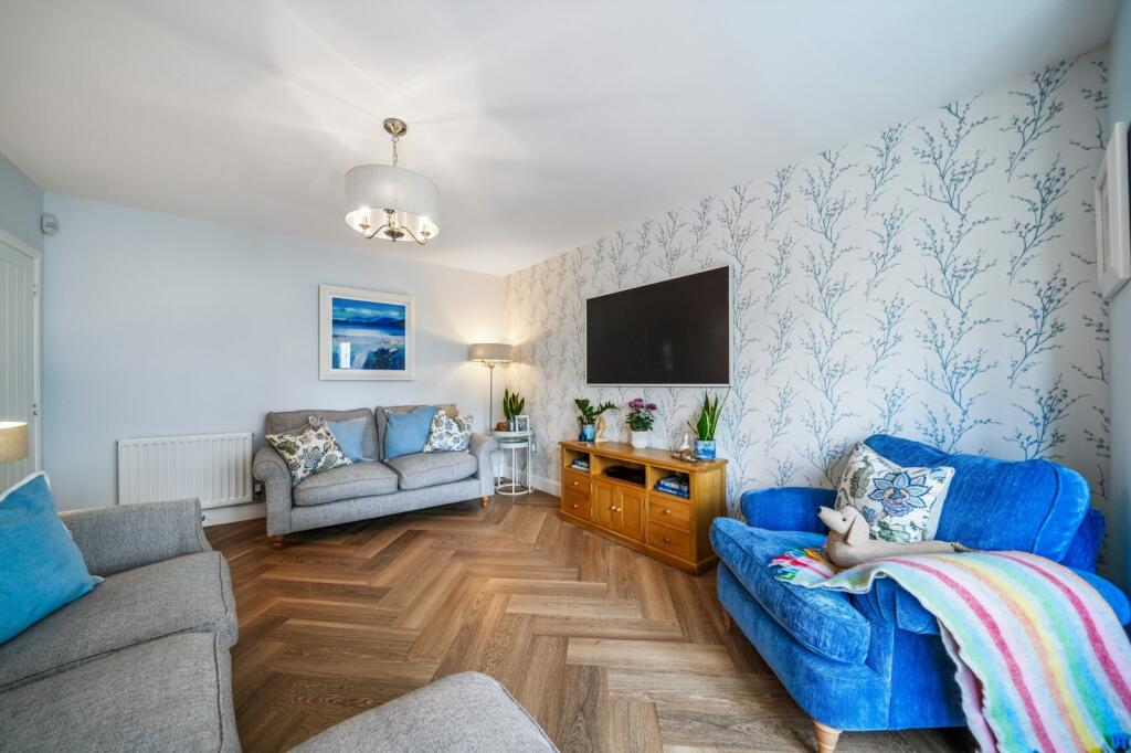 House in Auldhouse, Benthall, Crosshouse - View 4