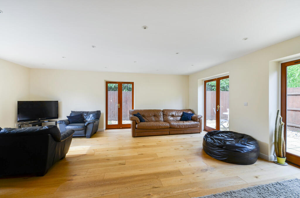 West Street, Comberton photo 4