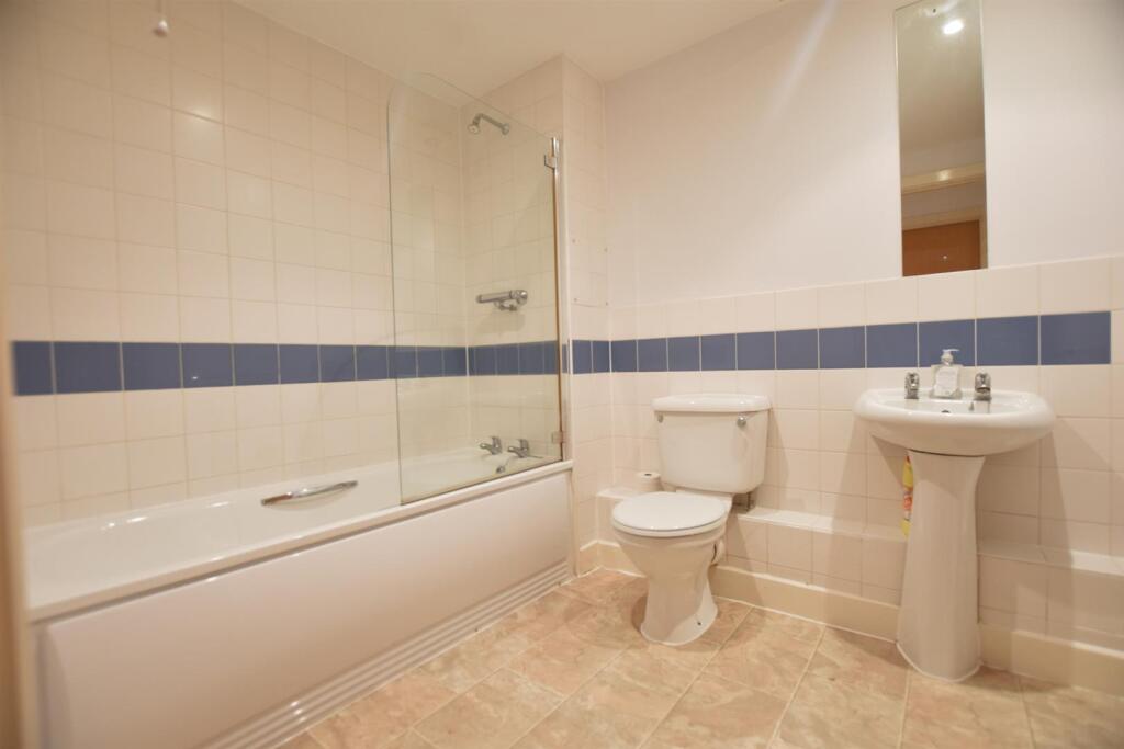 Apartment in Nottingham - More