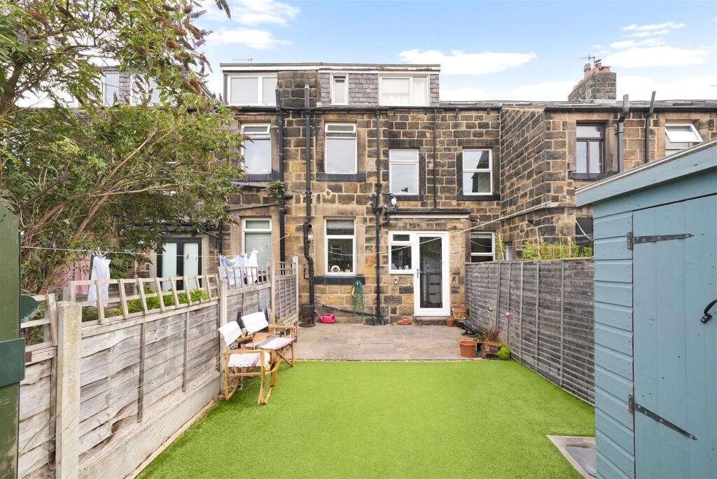 House in Leeds - View 5