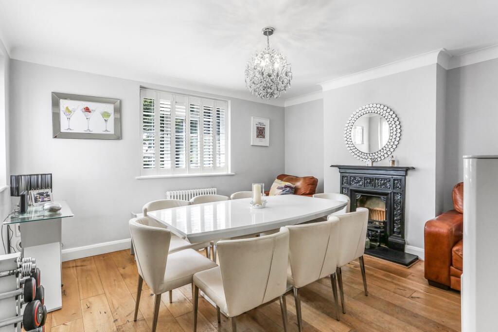 House in Banstead, Nork - View 4