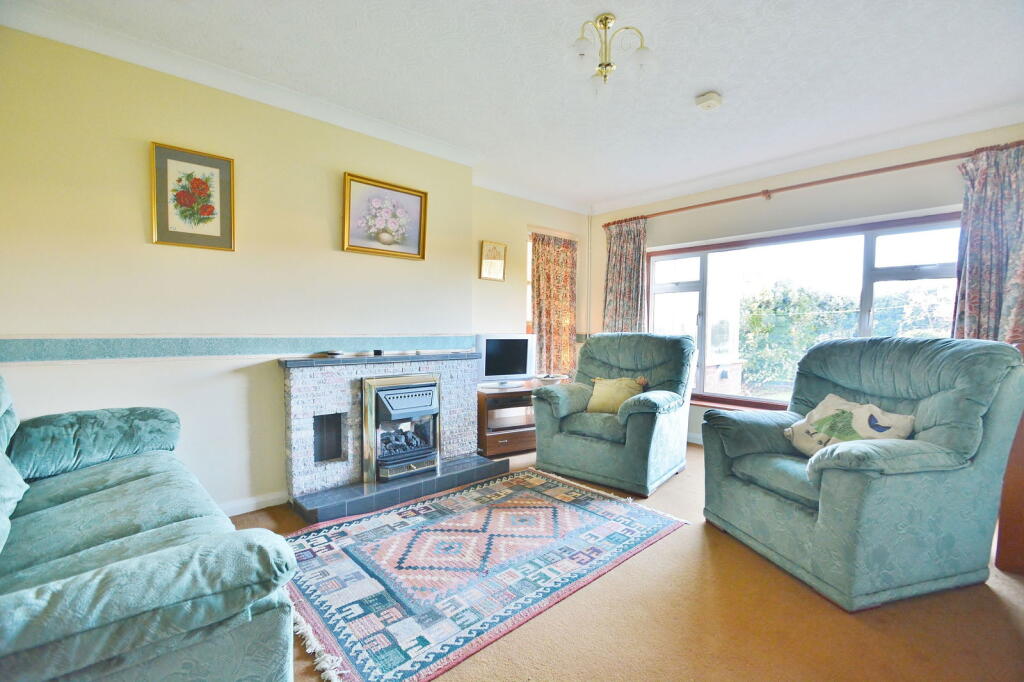 Monument Road, Chalgrove photo 4