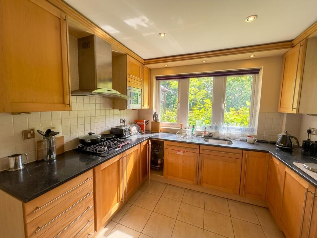 Fenay Bankside, Fenay Bridge, HD8 photo 3