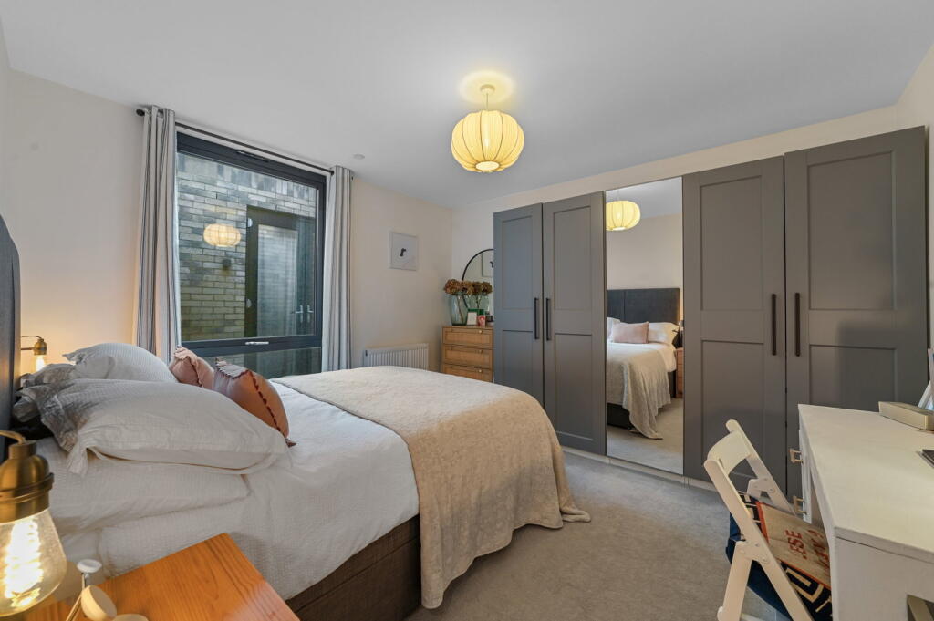 Apartment in London - More