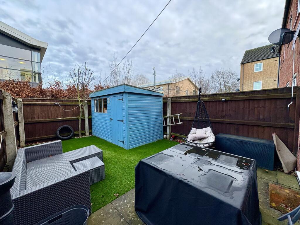 Lancaster Court, Auckley, DN9 photo 4