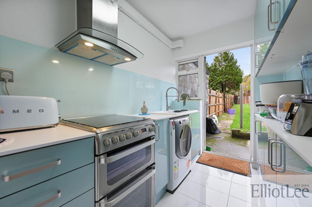 Main image of property: Room 1, Drew Gardens, Greenford, UB6
