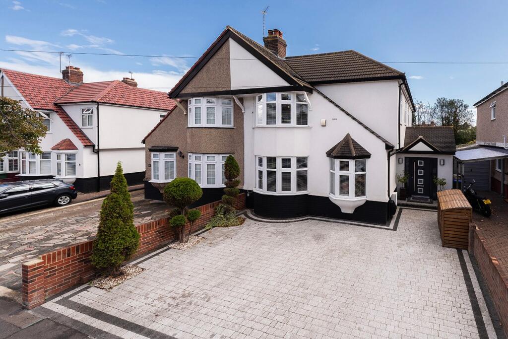 Main image of property: Northumberland Avenue, Welling, DA16