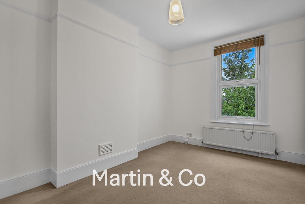 Heathfield Road , Croydon  photo 3