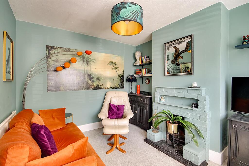 House in Worthing, Broadwater - View 2