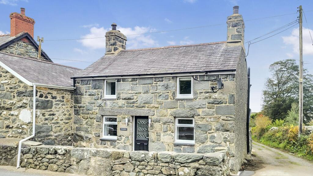 Main image of property: Frondeg, Dyffryn Ardudwy