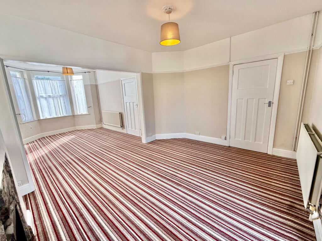 House in Bridgend - View 3
