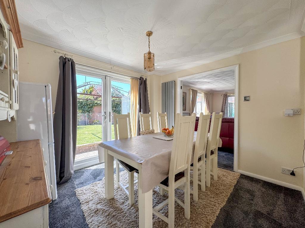 Fulmar Close, Bowerhill, Melksham, Wiltshire, SN12 6XU photo 4