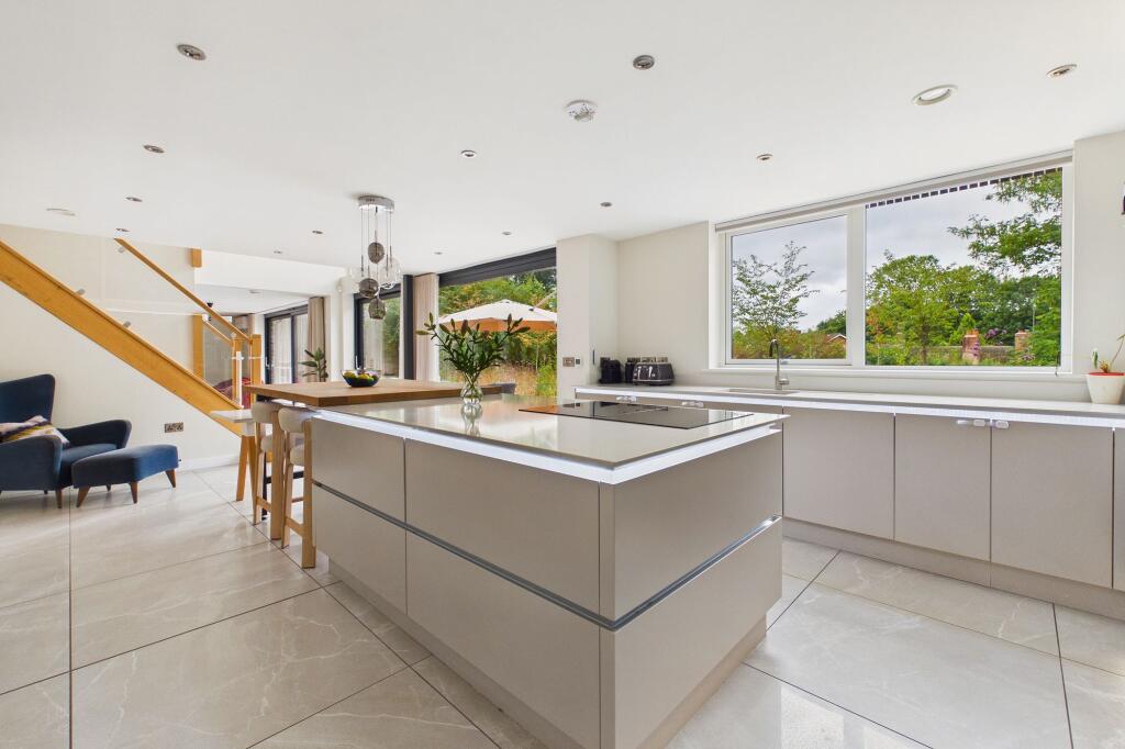 House in Mid Devon, Fordton, Crediton - More