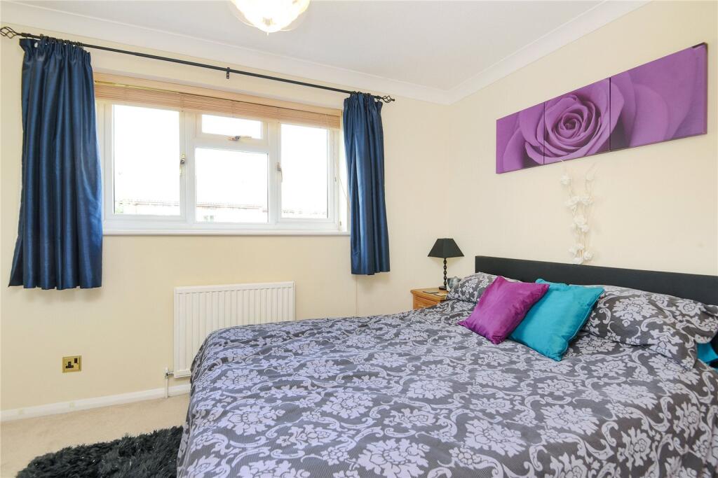 House in Winkfield, Bracknell Forest - View 4
