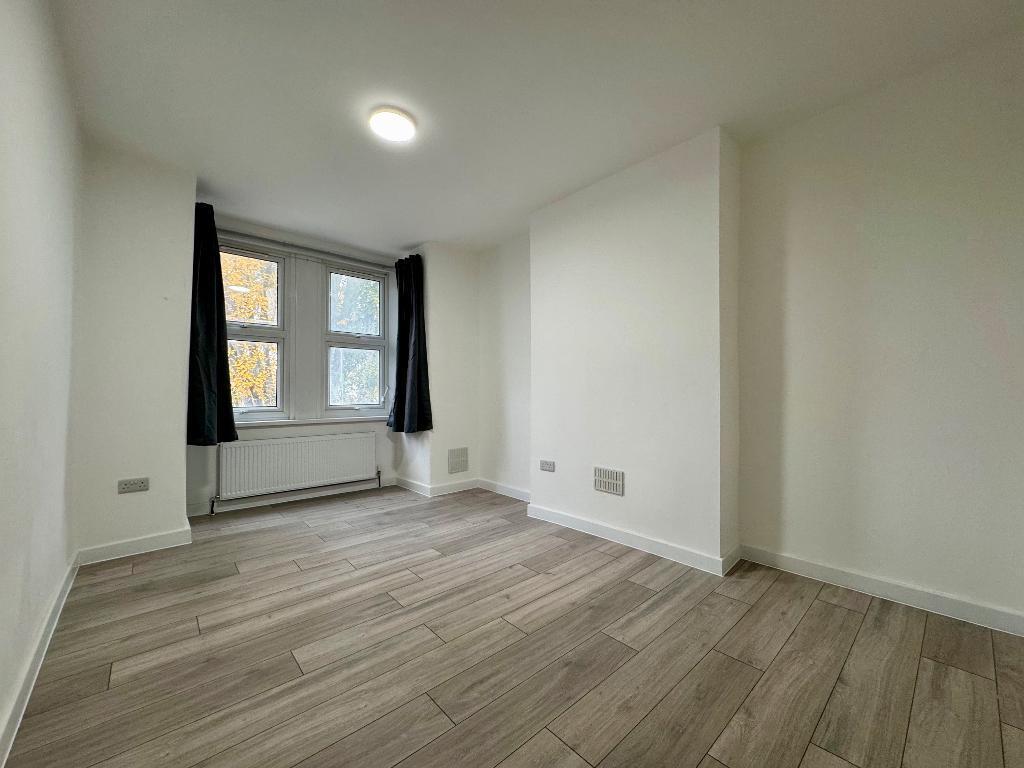 Main image of property: Southend Road, East Ham, London, E6 2AA