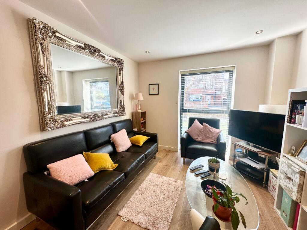 Main image of property: Christonian Court, 15-19 Bridgford Road, West Bridgford, Nottingham, NG2 6AN