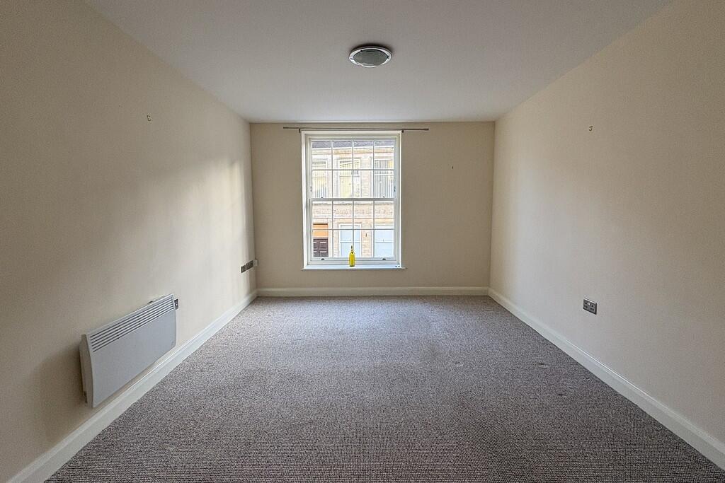 High Street, The George Hotel photo 3