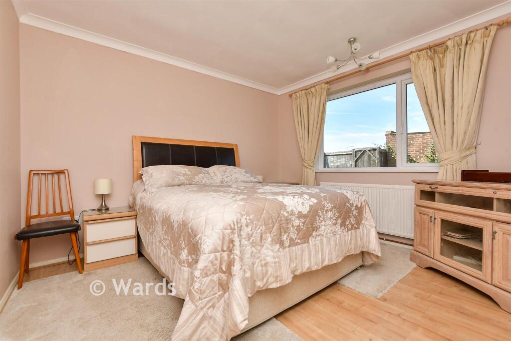 House in Thanet, Broadstairs and St Peters - More