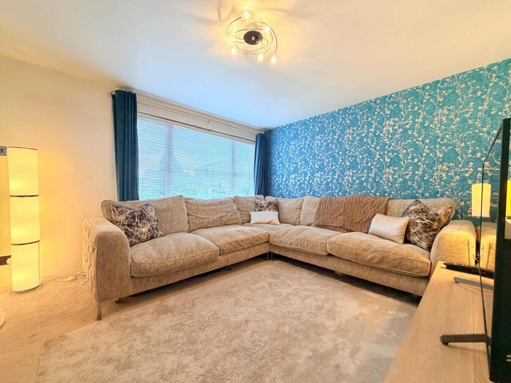House in Milton Keynes, Deanshanger - View 4