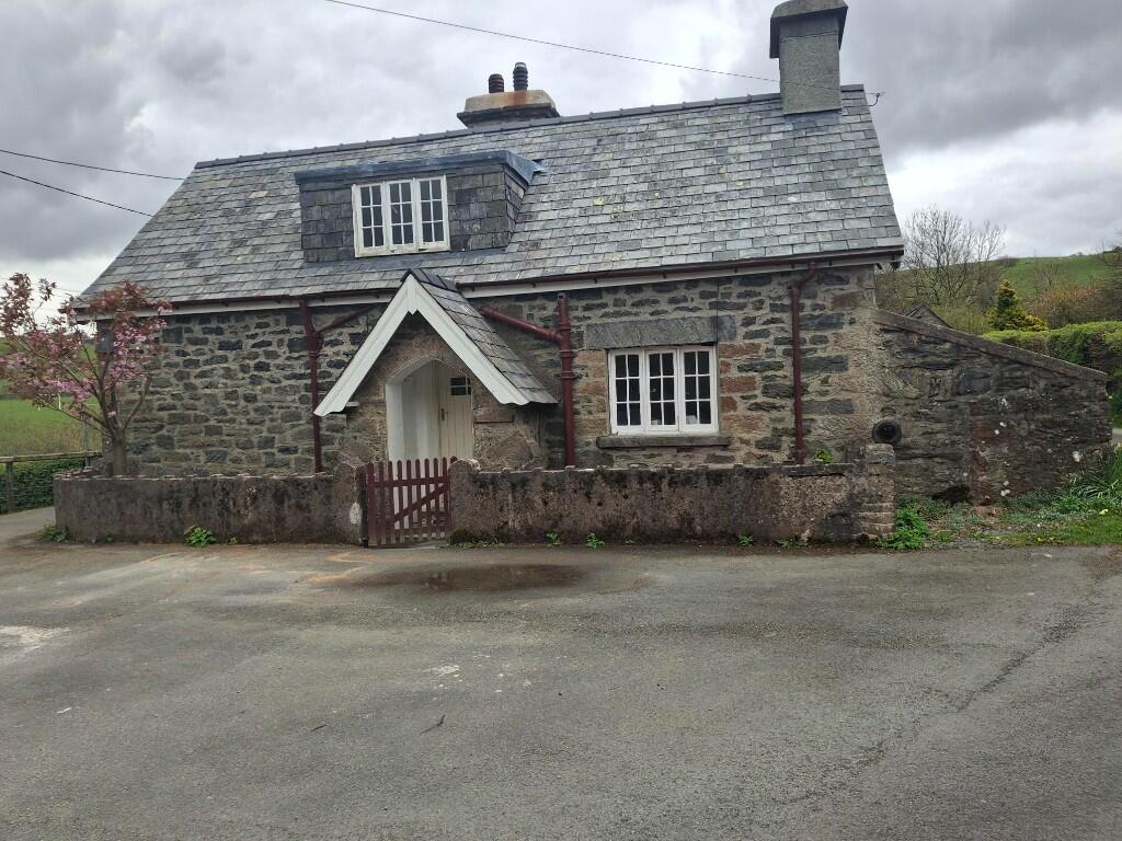 Main image of property: 1 Pen y Gro, Ysbyty Ifan