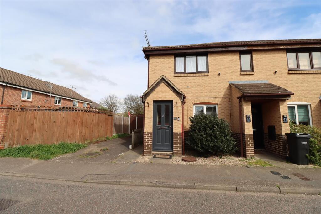 Main image of property: Maitland Road, Wickford