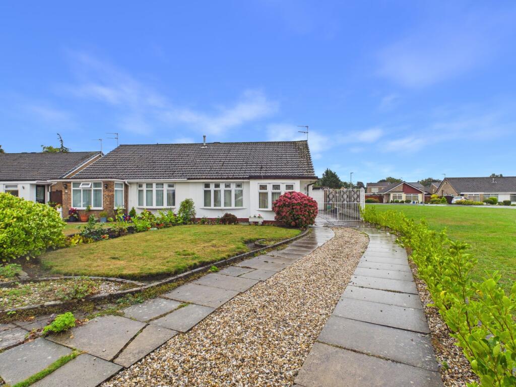 2-bed semi-detached on Dale Close, Liverpool, L31, £259,950