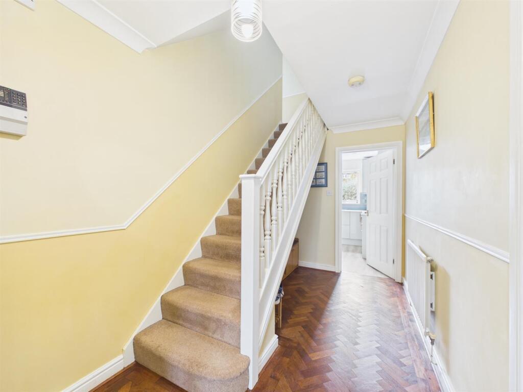 House in Derby - View 5