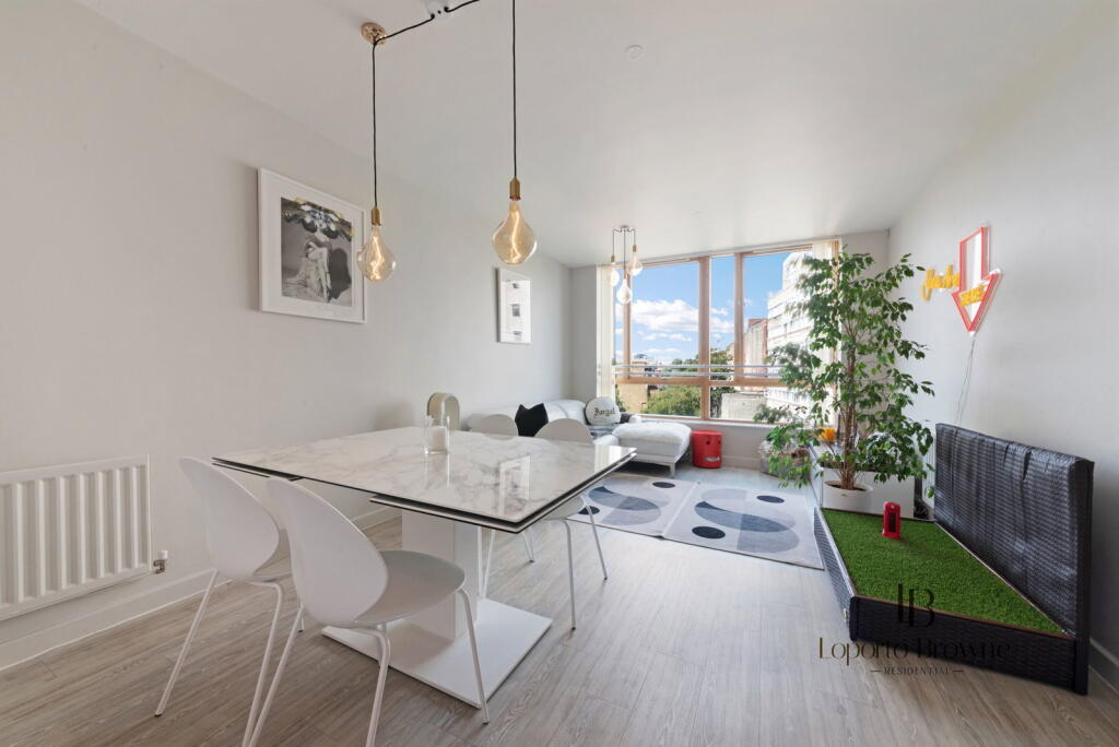 Apartment in London, Queen's Park - View 5