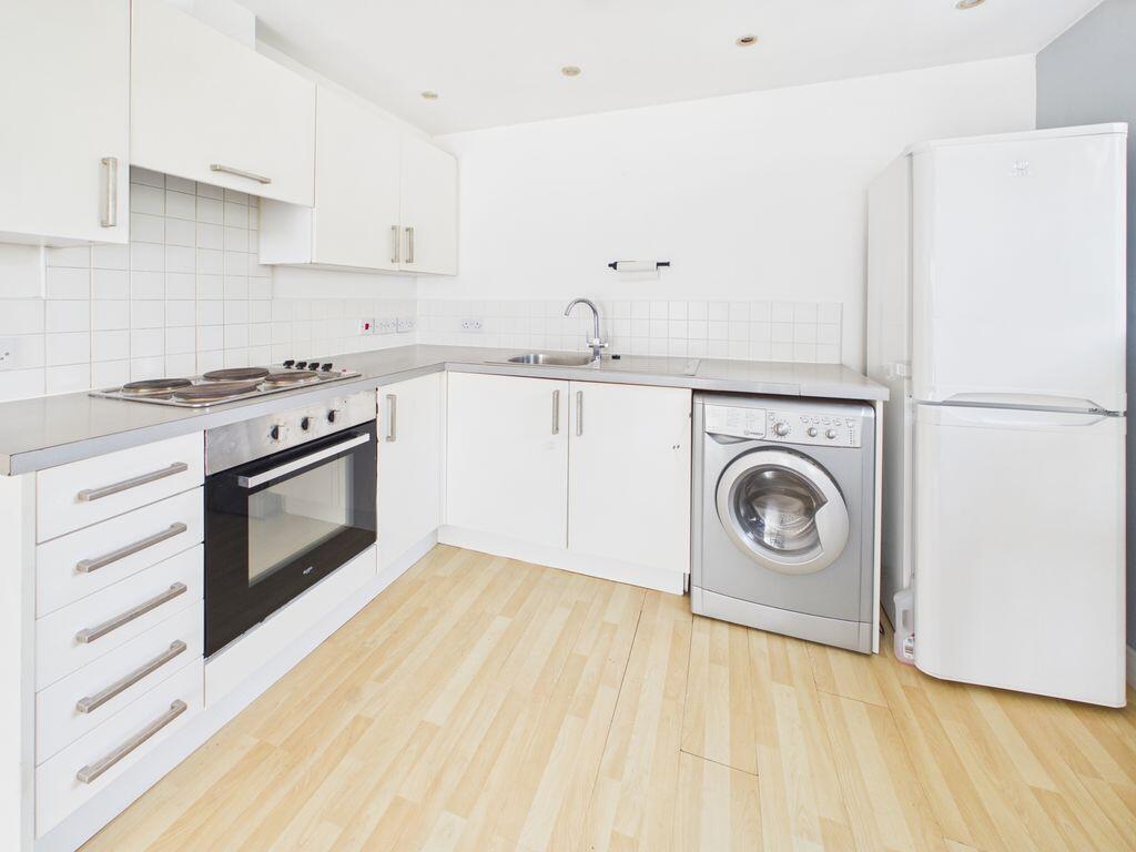 Lakeside Rise, Blackley, Manchester, M9 photo 4