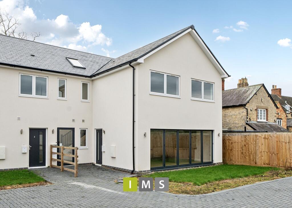 Main image of property: Kingsclere Road, Bicester, OX26