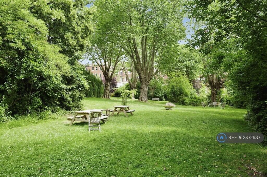 Main image of property: Langland Gardens, London, NW3