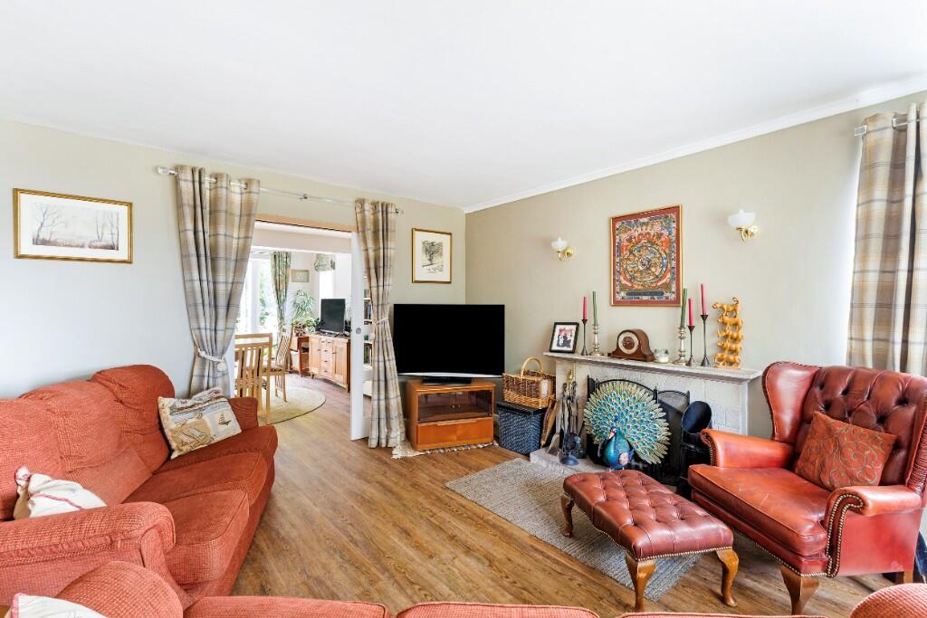 Priory Road, Hungerford, Berkshire, RG17 0AP photo 4