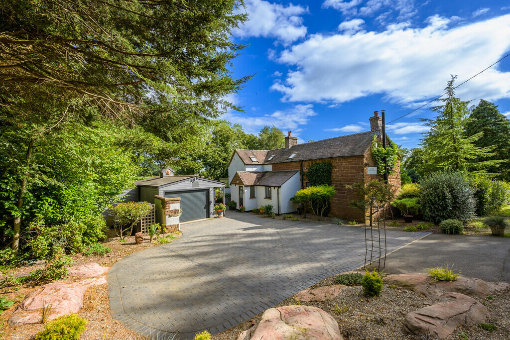 Main image of property: Lockleywood, Hinstock
