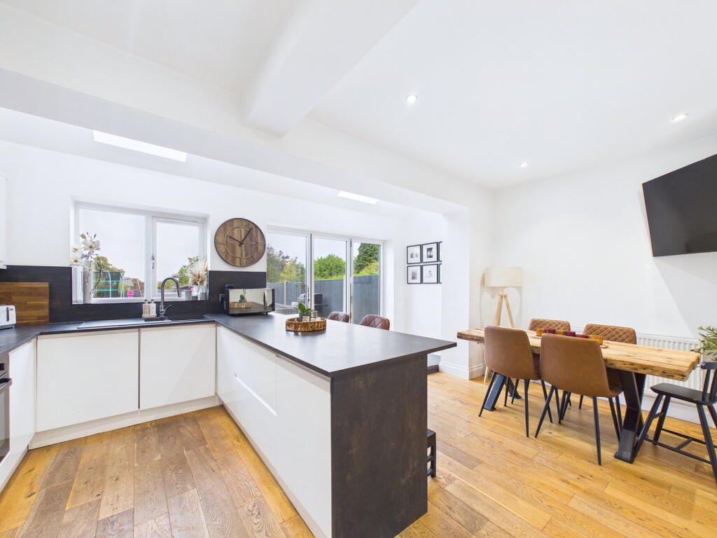 House in Nottingham - View 5
