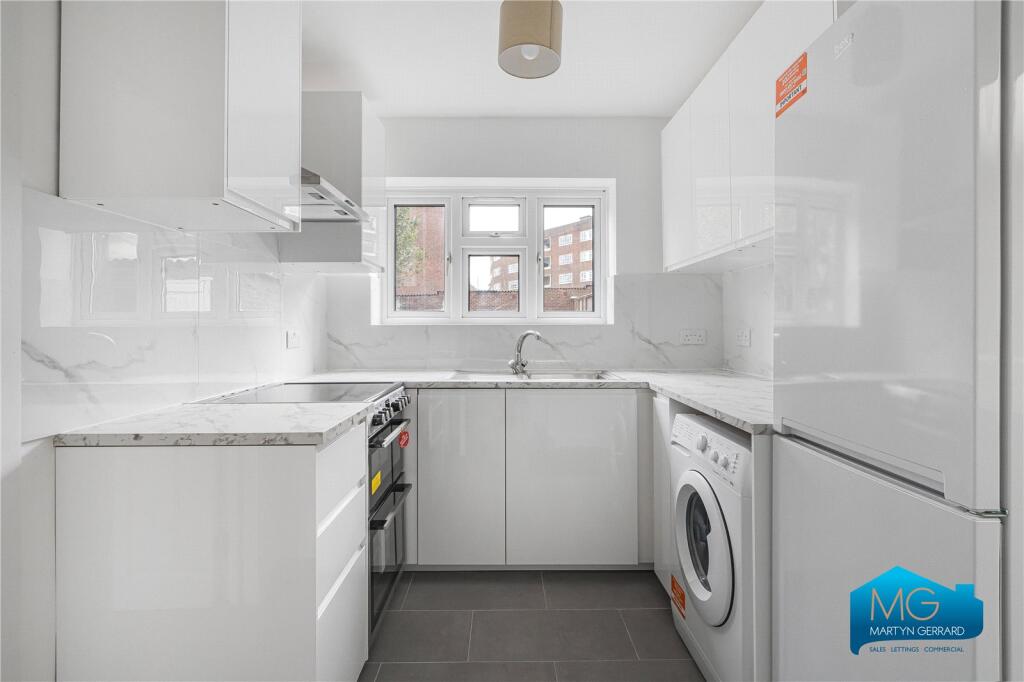 Main image of property: George Crescent, London, N10