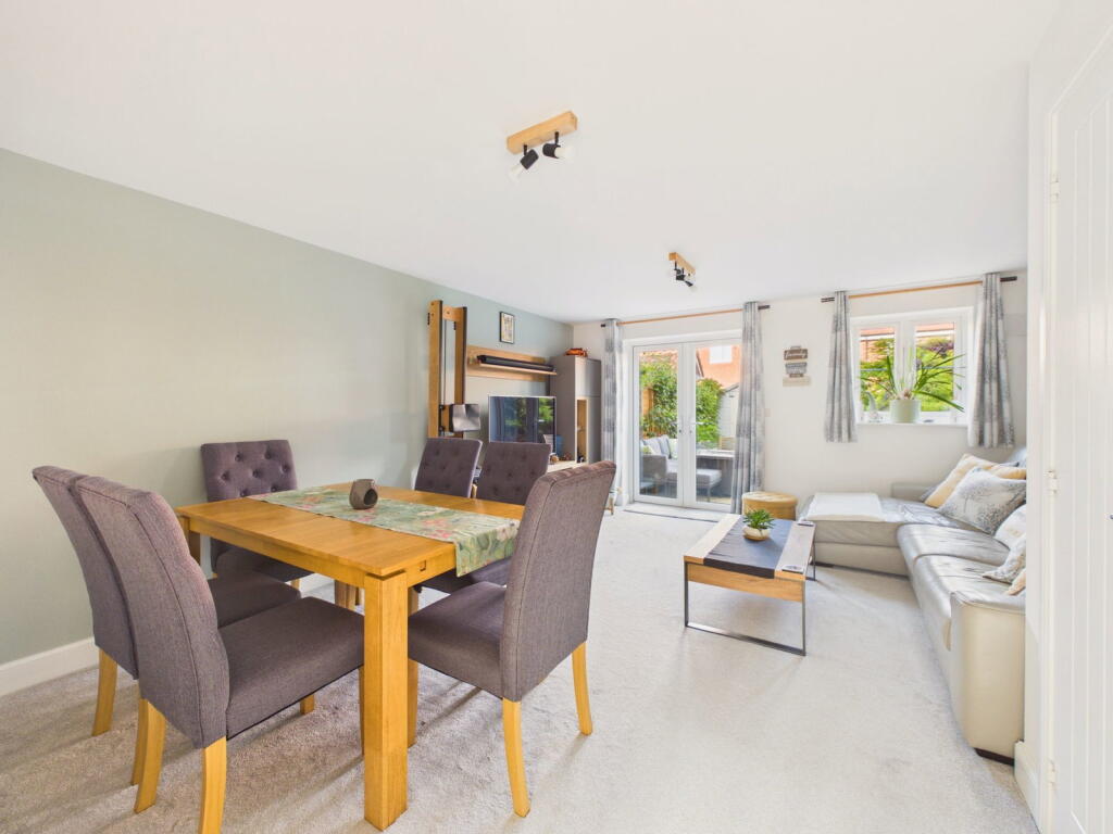 Heasman Place, Southwater, Horsham, West Sussex photo 2