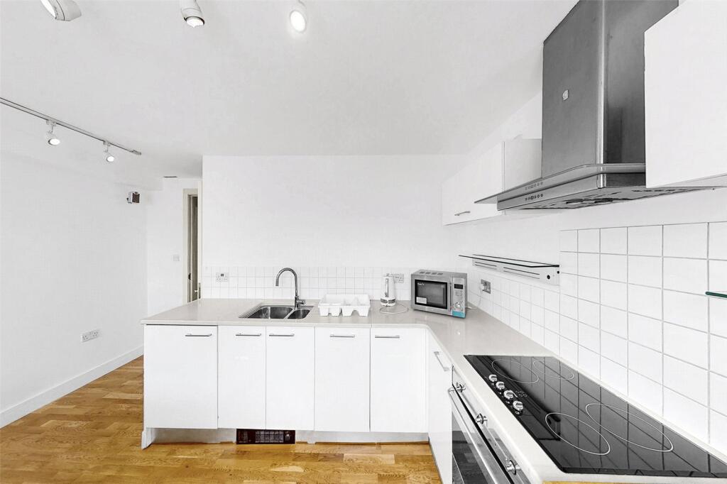 Main image of property: York Way, N1