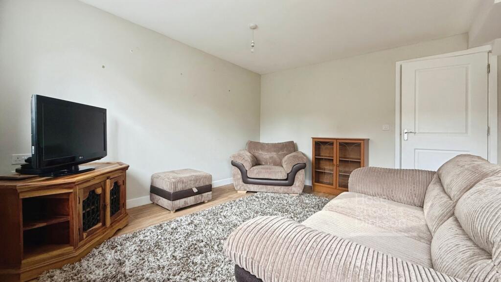 House in Newport, Pan Meadows - View 4