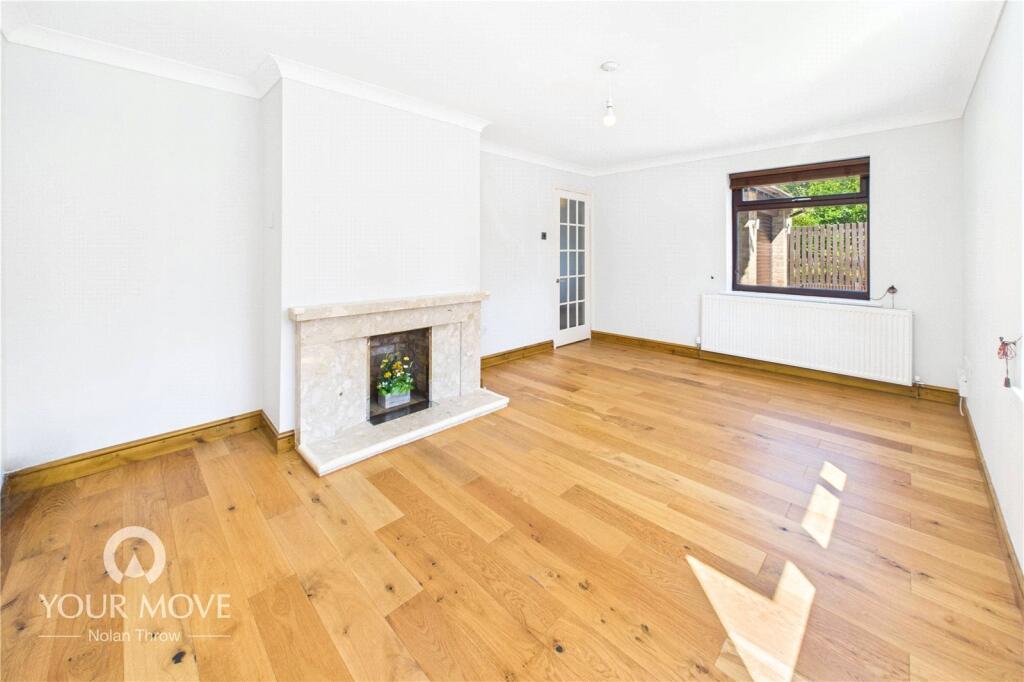 Larkwood Close, Kettering, Northamptonshire, NN16 photo 3